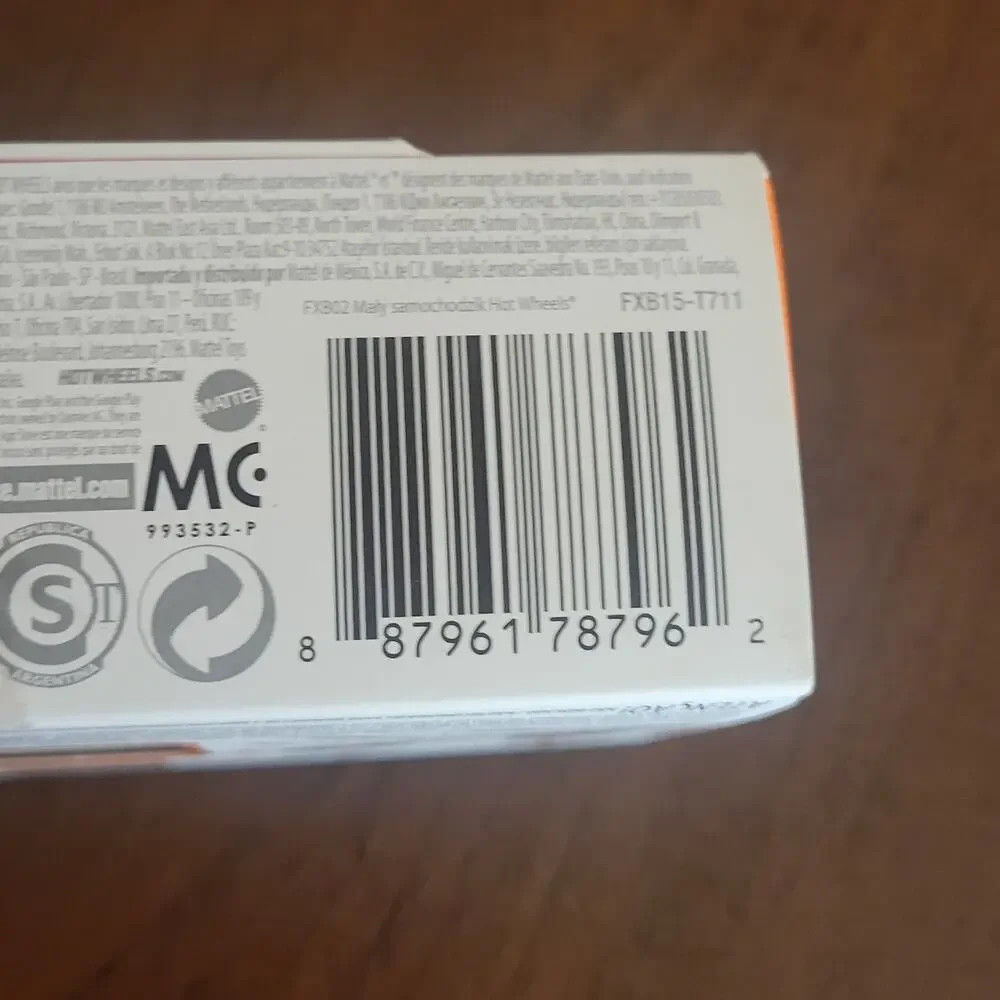 Hot Wheels 2019 Hot Wheels ID 2016 Mercedes AMG GT 1:64 Scale Die Cast Model Car